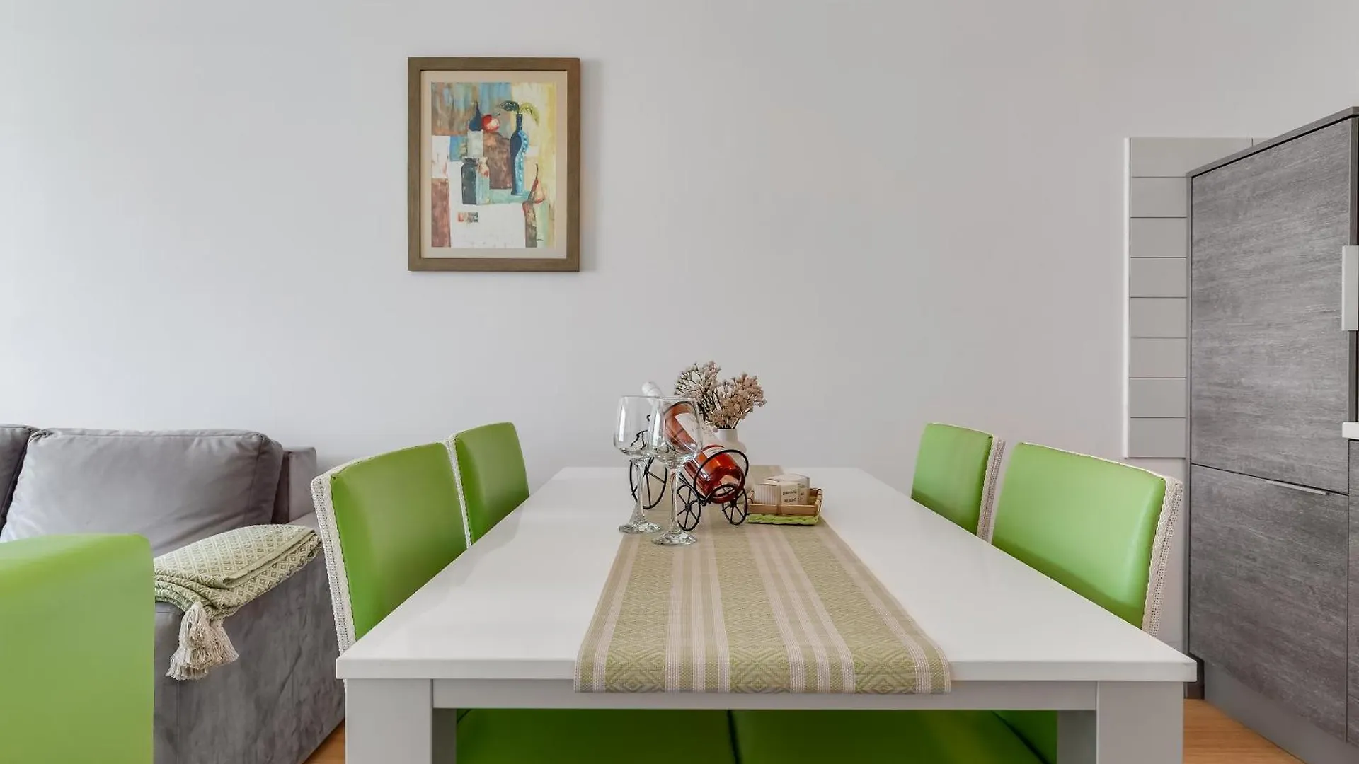 Sunny Resort Apartment Aurora Green Petrcane