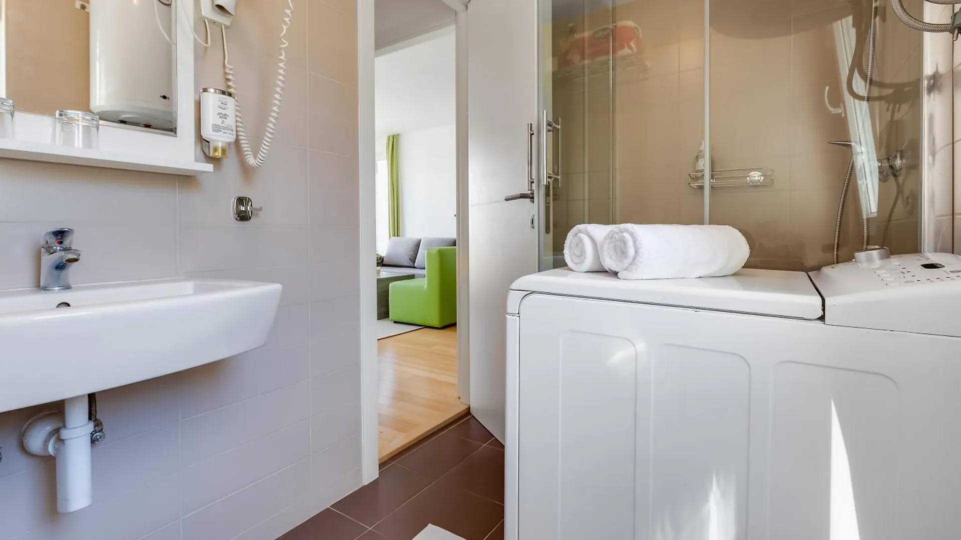 Sunny Resort Apartment Aurora Green Petrcane 0*,